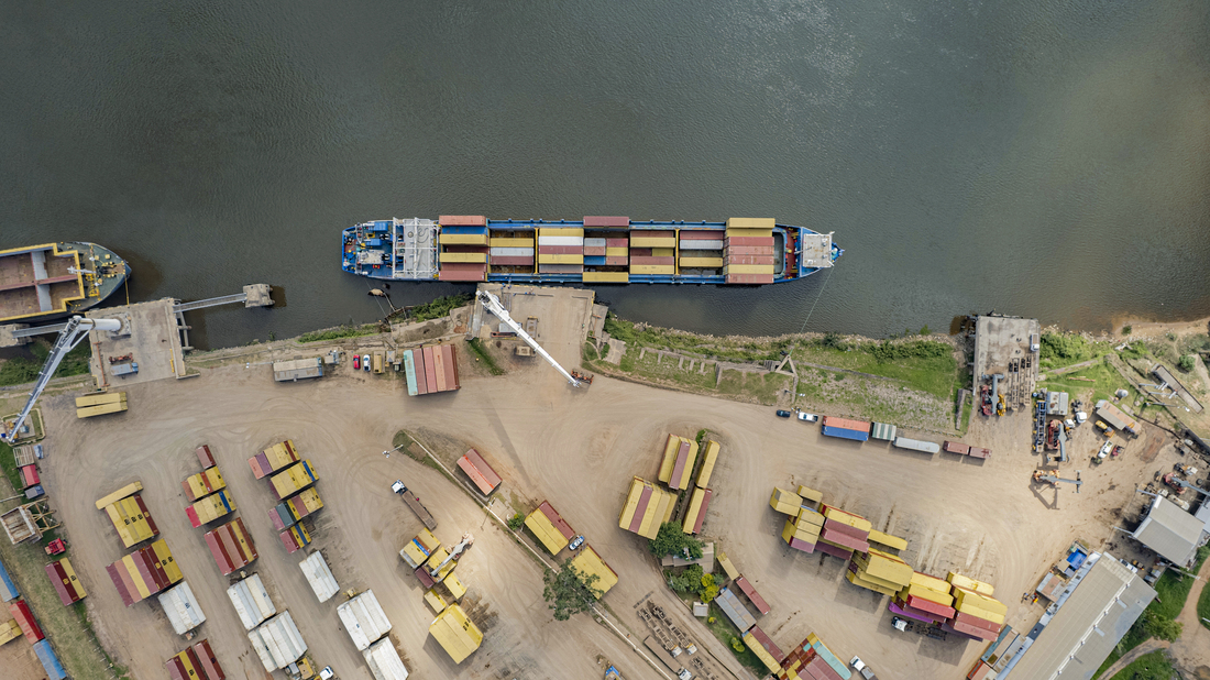Moving Cargo Through Inland Waterways